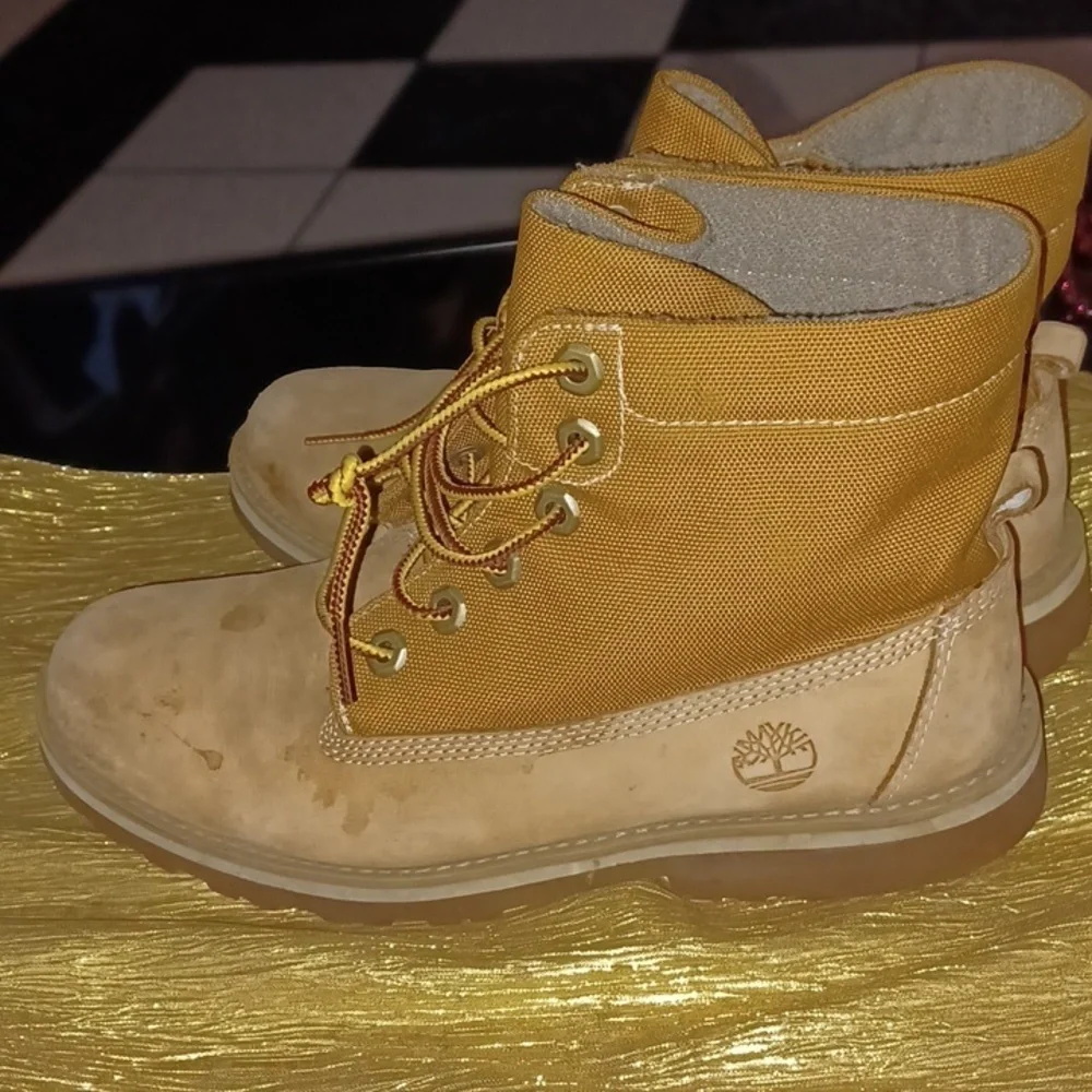 Timberland questions leave